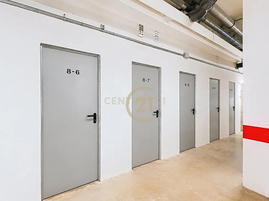 Cobertura de 5 Quartos com Terraço e Churrasqueira: Ideal para Família Numerosa ou Segregação em 2 Habitações! - Image 69