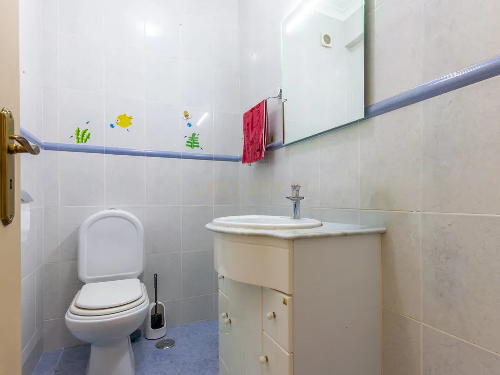 Apartamento T3 Alto do Seixalinho, Barreiro - Image 14