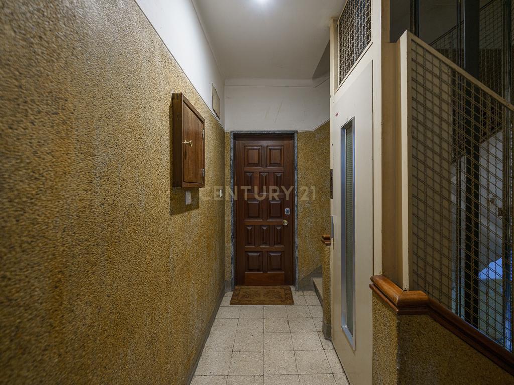 T3 Remodelado no Centro de Setúbal- Campo dos Arcos - Image 25