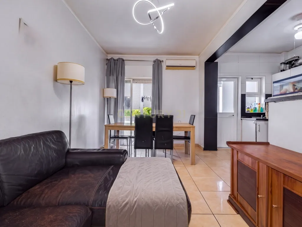 Apartamento T3 no Centro de Faro - Image 4