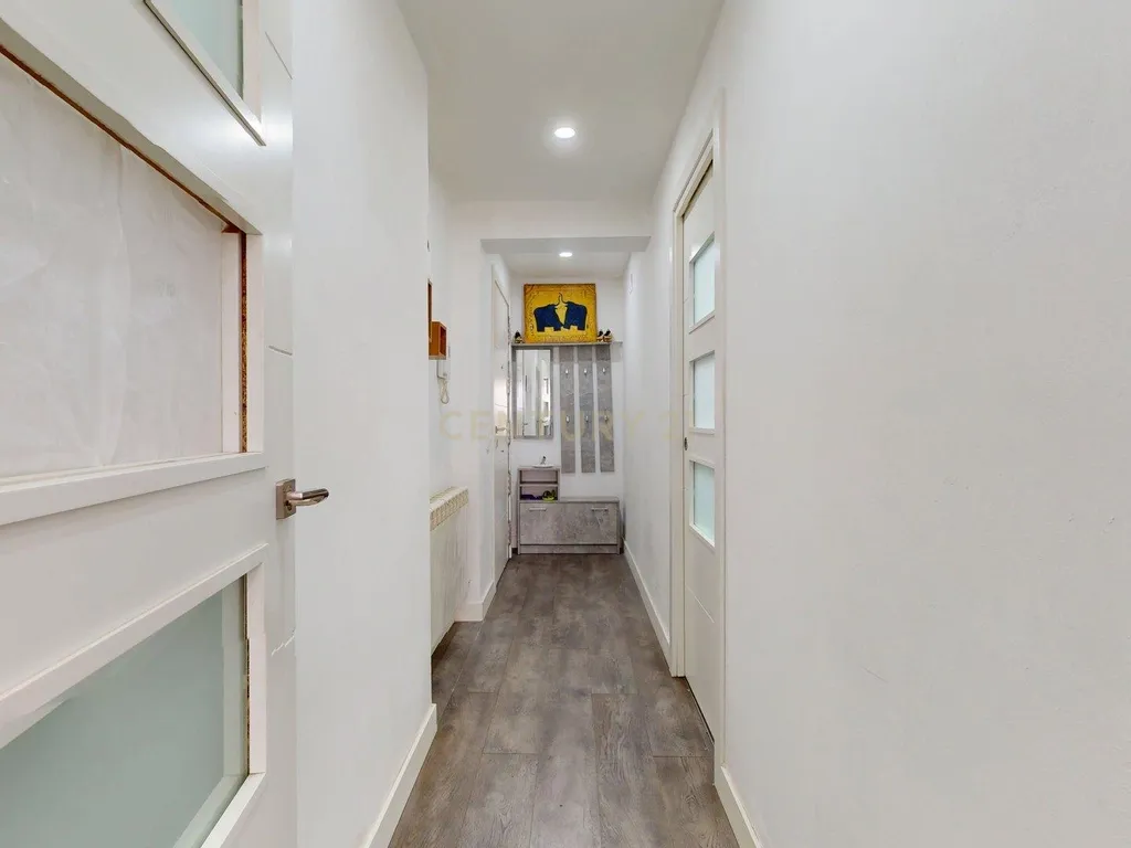 - Image 6