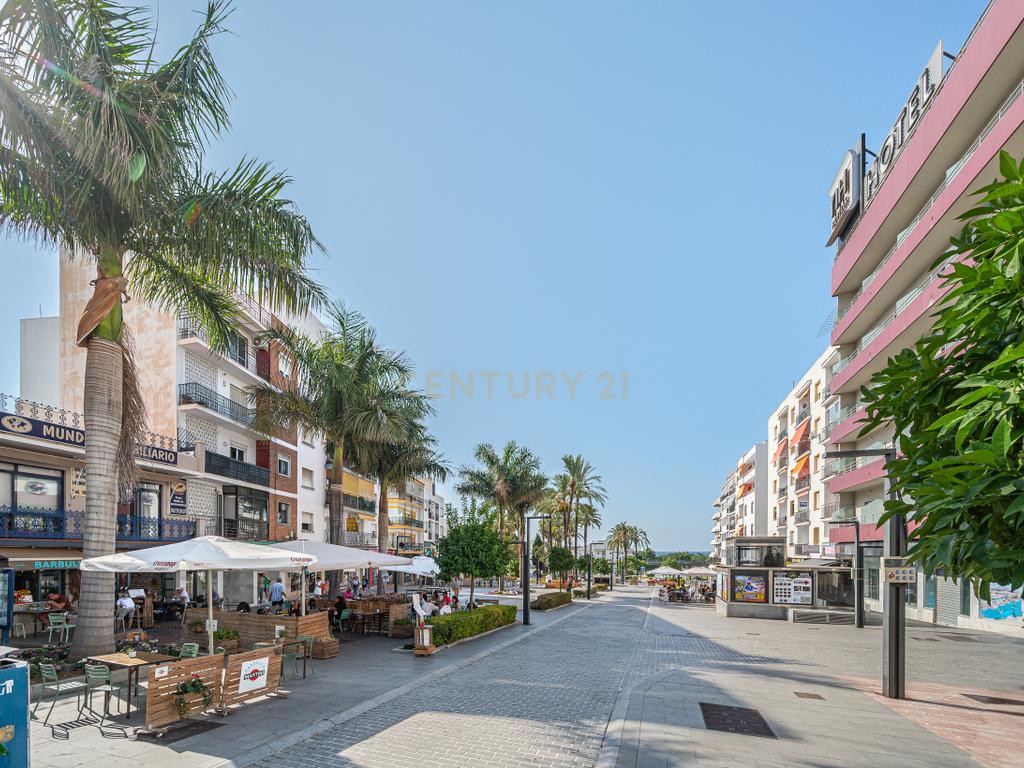 Penthouse brilhante com telhado no coração de San Pedro de Alcantara, Marbella. - Image 37