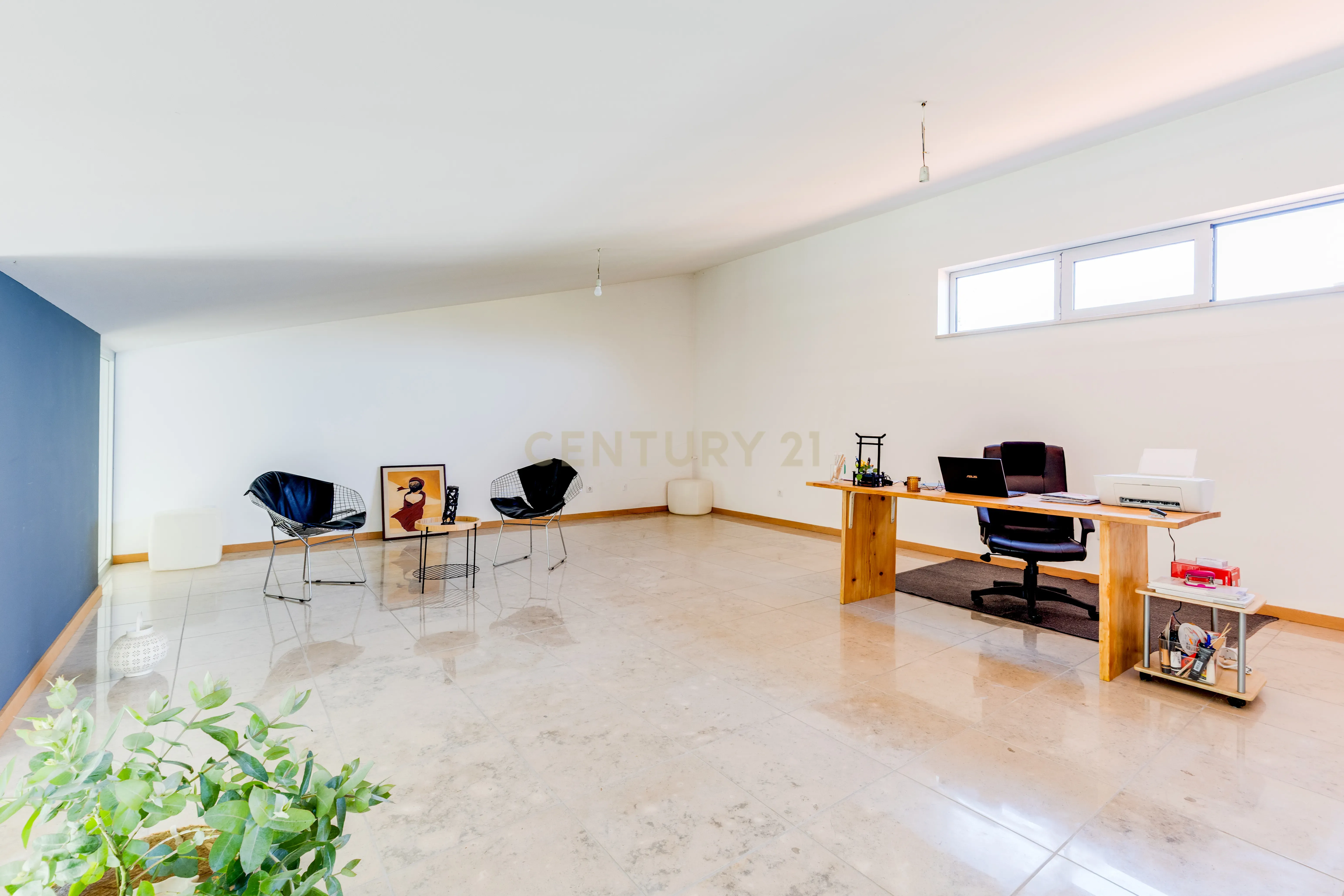 Fotografia 11 de MORADIA T4 COM ARQUITETURA MODERNA EM CARREGUEIRO, POMBAL