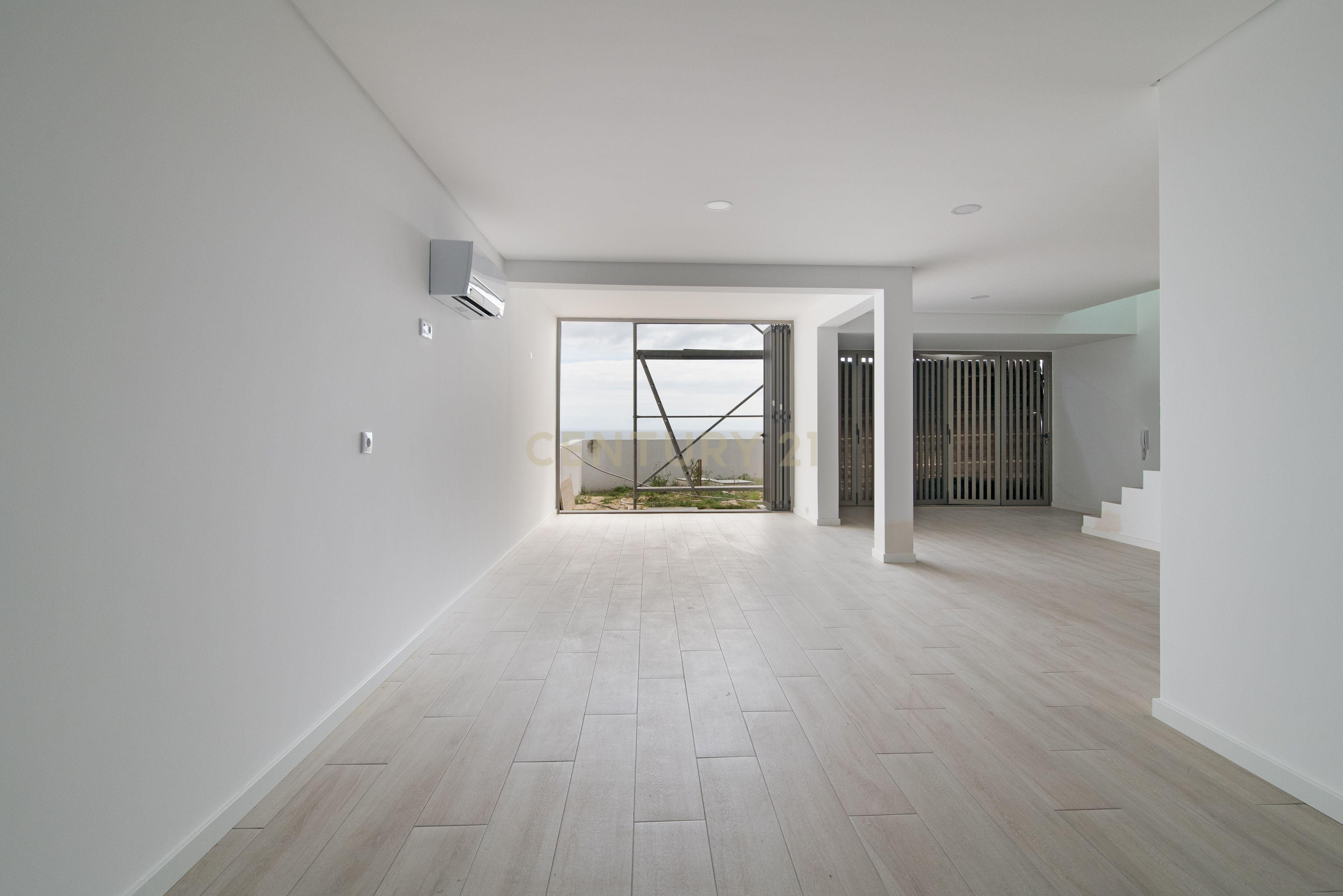 Condomínio Villas d’Ouro – Exclusividade e Conforto no Coração de Sesimbra - Image 56