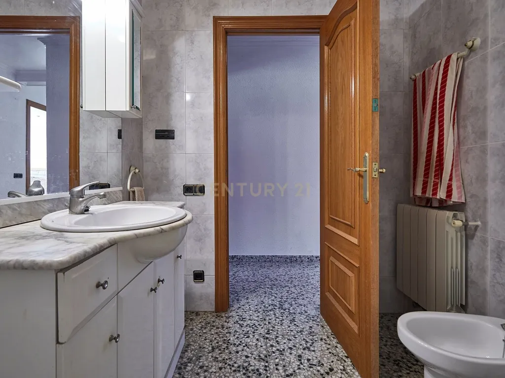 Apartamento em Montcada i Reixac, Barcelona - 3 Quartos - Image 25