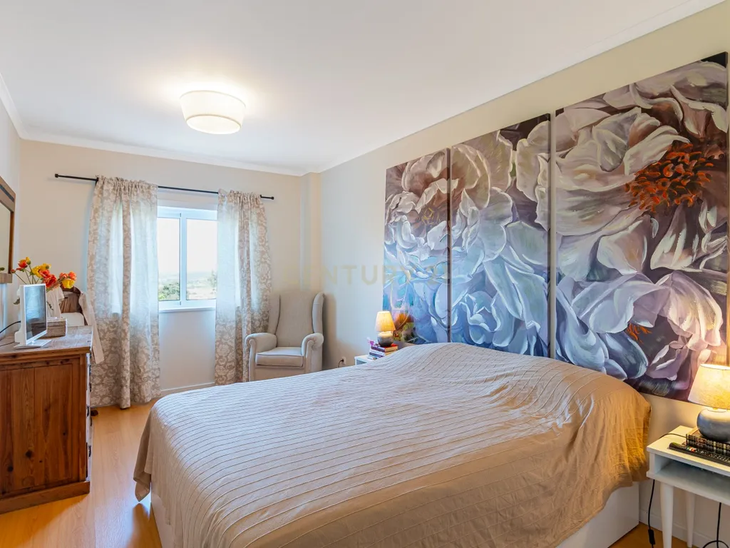 Apartamento T3 Remodelado na Horta dos Vimes - Viva com Conforto e Qualidade em Alenquer. - Image 32