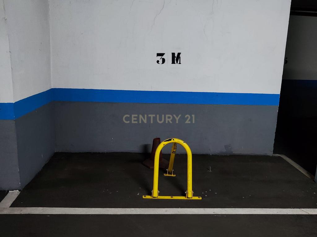  - Image 1