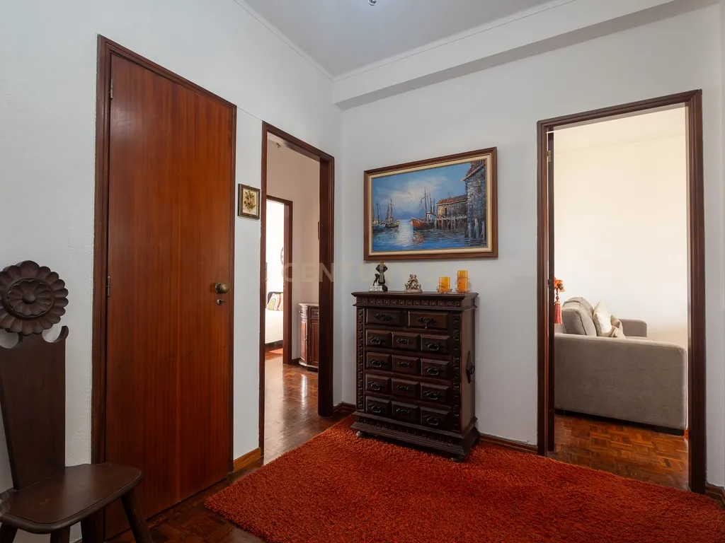 T2 no coração de Peniche | Rua Garrett | Oportunidade para viver ou rentabilizar🚨🚨🚨 - Image 9