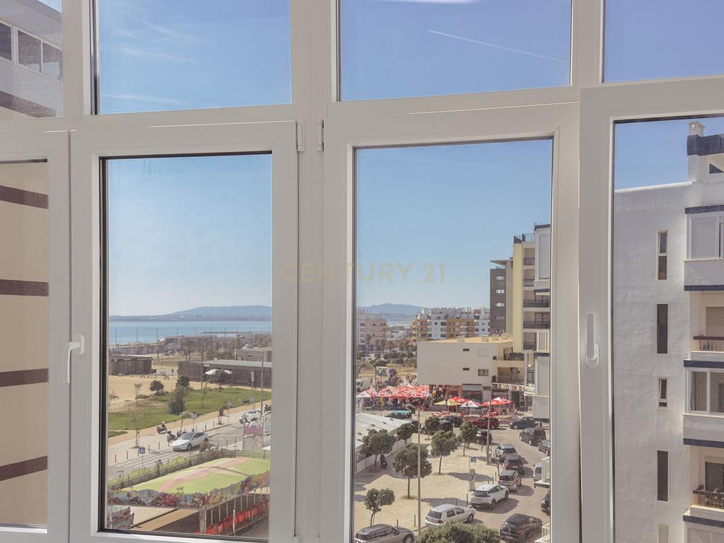 Arrendamento T3 Costa da Caparica com Elevador - Image 14