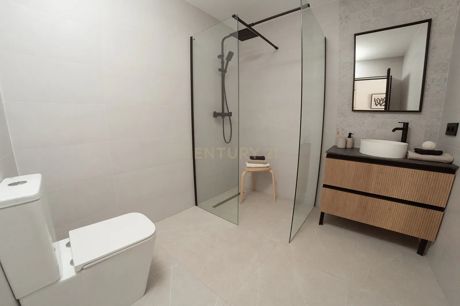 🏡 Casa nova em Cunit – Design, eficiência e conforto junto ao mar Estreie o seu lar ideal na rua Havana em Cunit! - Image 38