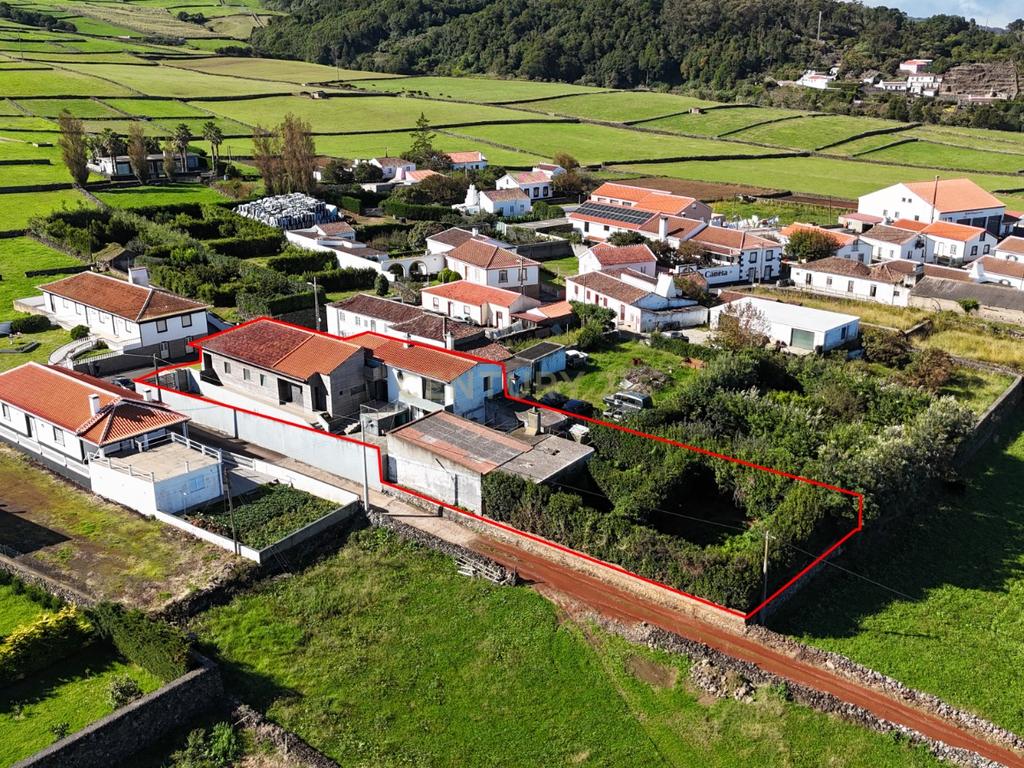 Casa Moderna com Vista Mar em Altares, Angra do Heroísmo - Image 14