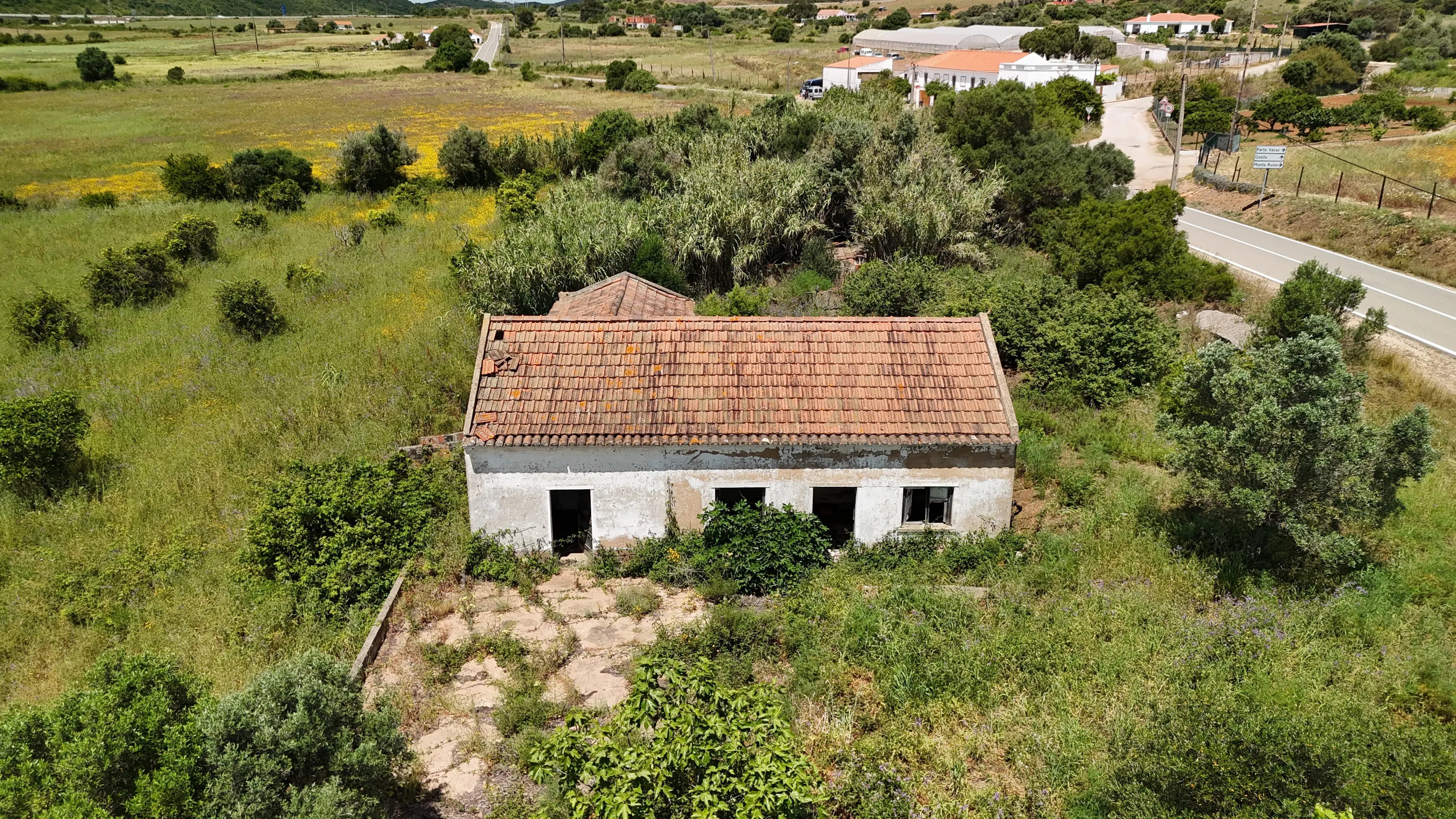 Fotografia 3 de Terreno em Odiáxere, Lagos - 10600m²