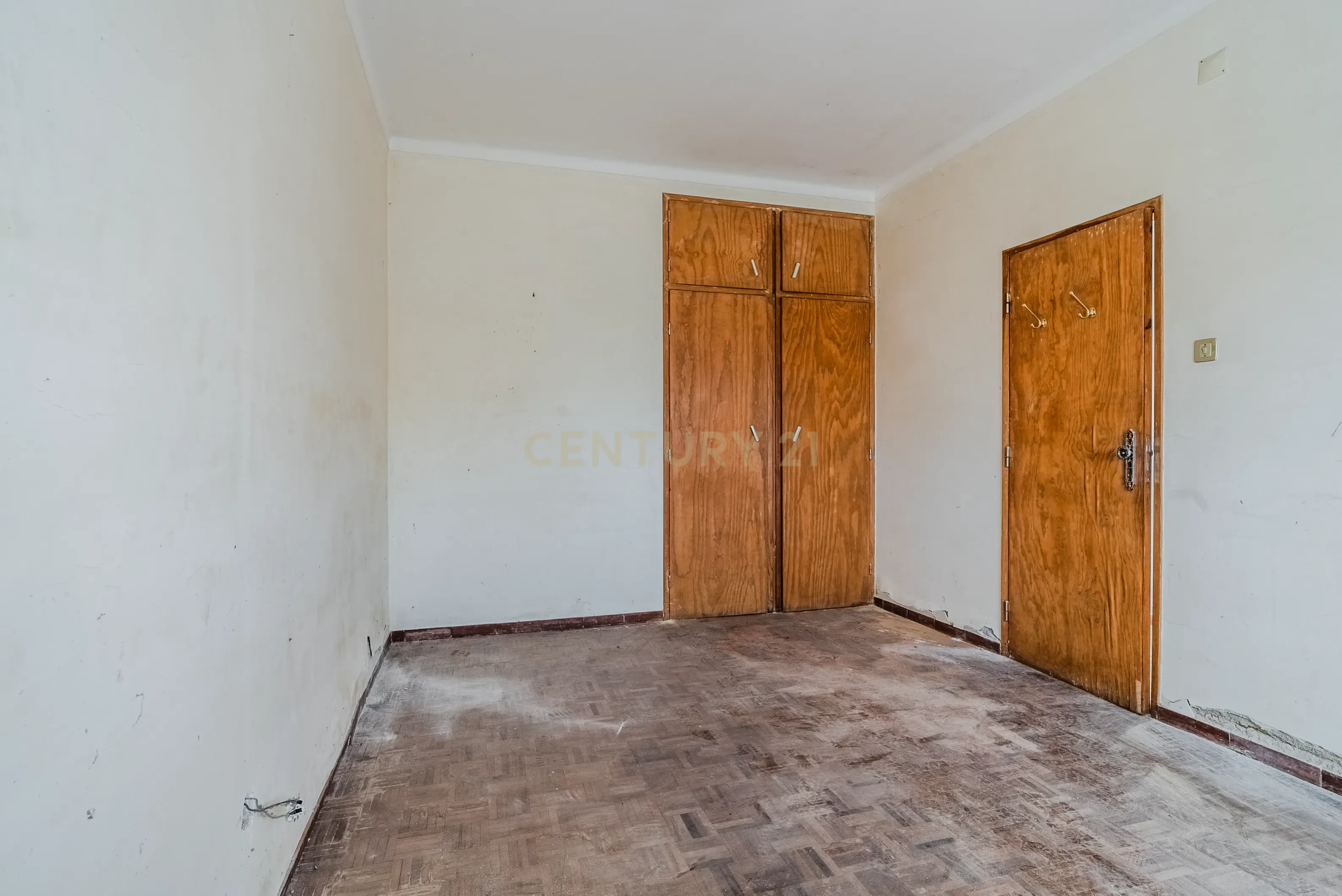 MORADIA TÉRREA T2+1, COM GARAGEM E LOGRADOURO, NA SILVEIRA, A 5 MINUTOS DA PRAIA AZUL - Image 28