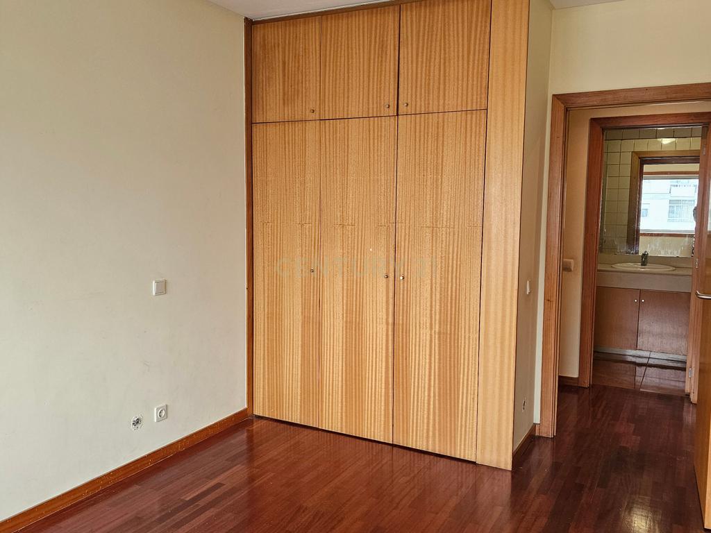 Apartamento T4 Leça do Balio, Matosinhos - Image 16