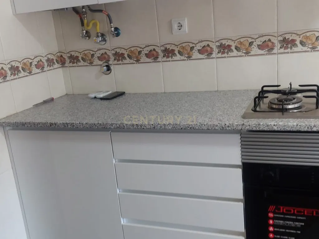 Apartamento Moderno na Ramada para Arrendamento - Image 13