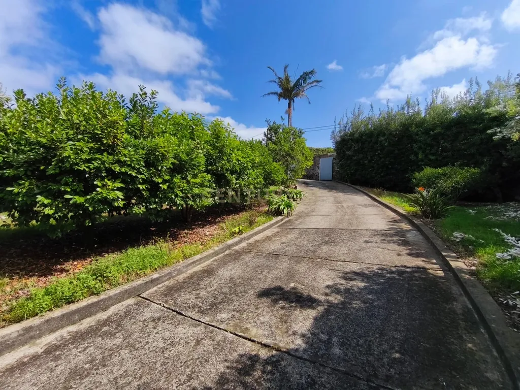 Moradia de Luxo com vista Mar em São Miguel, Açores - Image 26