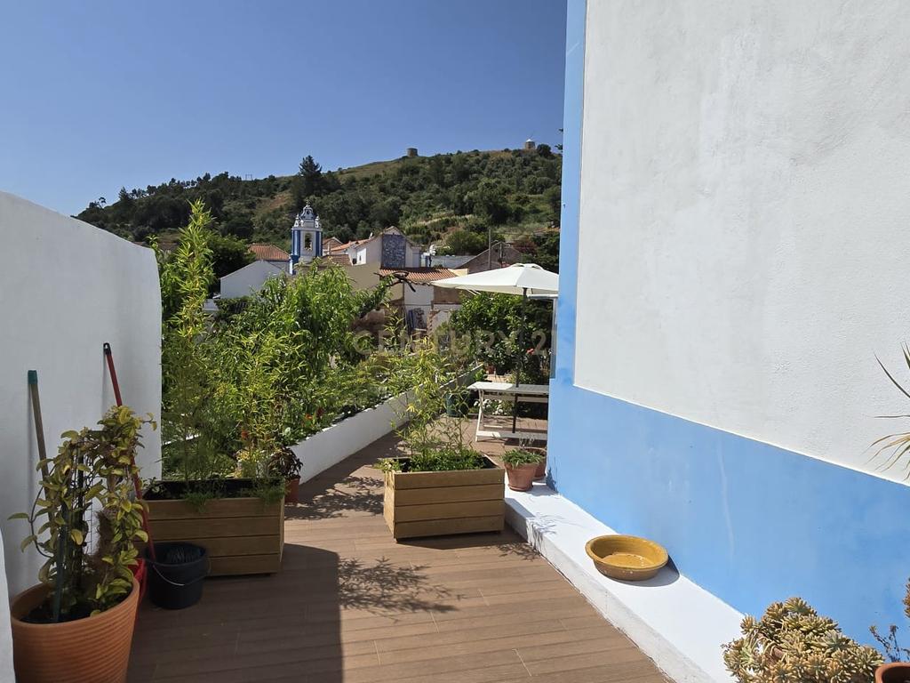 Moradia Renovado com Terraço e Jardim Caixaria - Torres Vedras  - Image 35