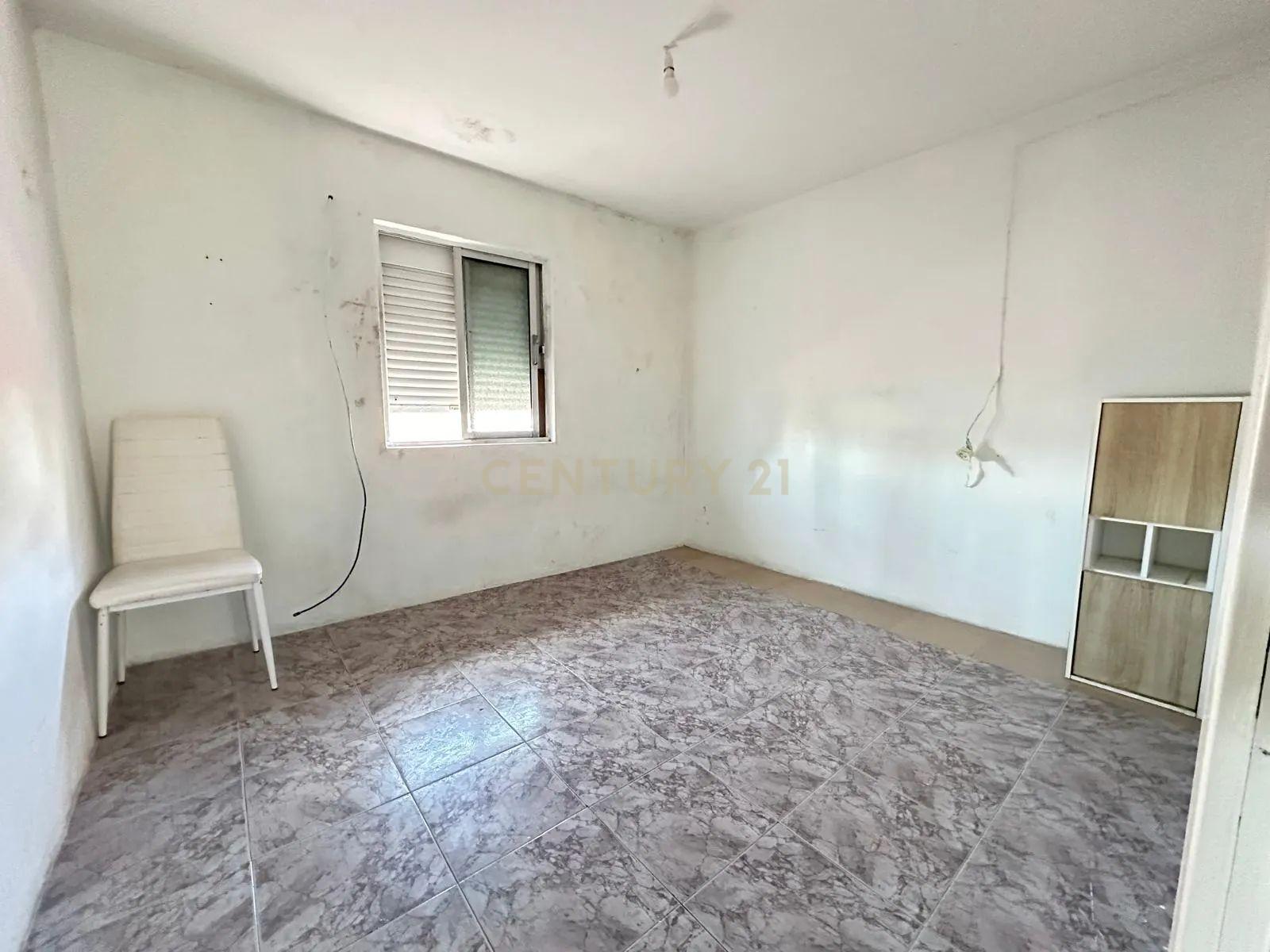 Fotografia 9 de Casa T5 em Almada, União das Freguesias de Caparica e Trafaria