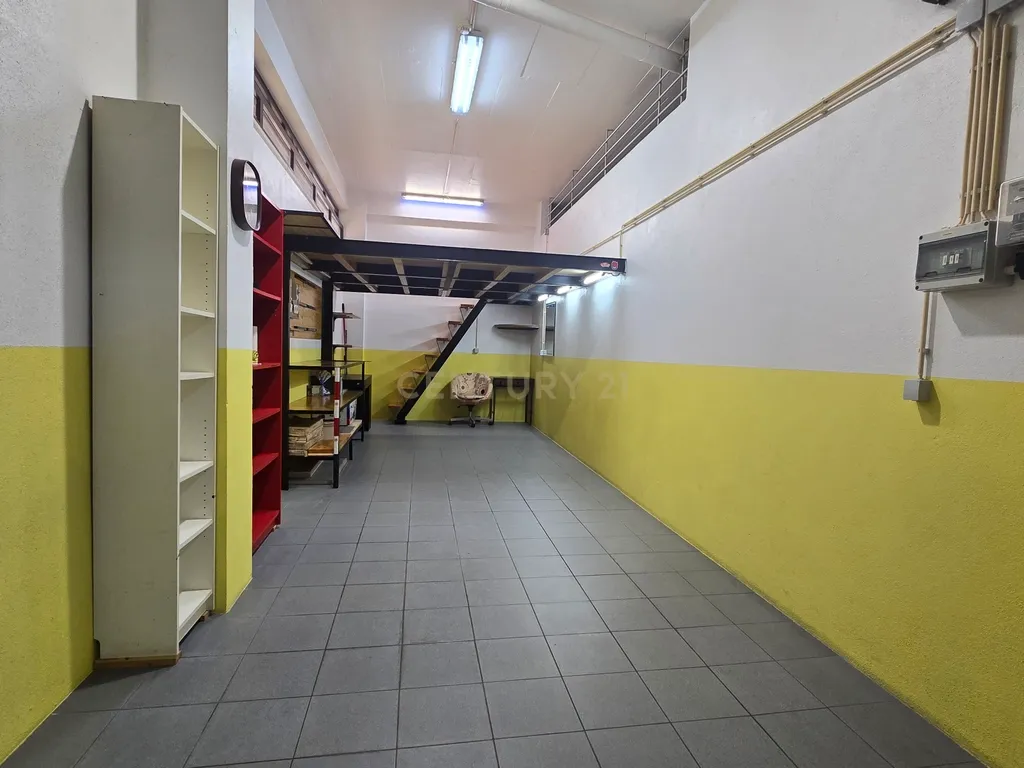 T2 com Box para arrendamento em Porto Salvo, Oeiras - Image 22