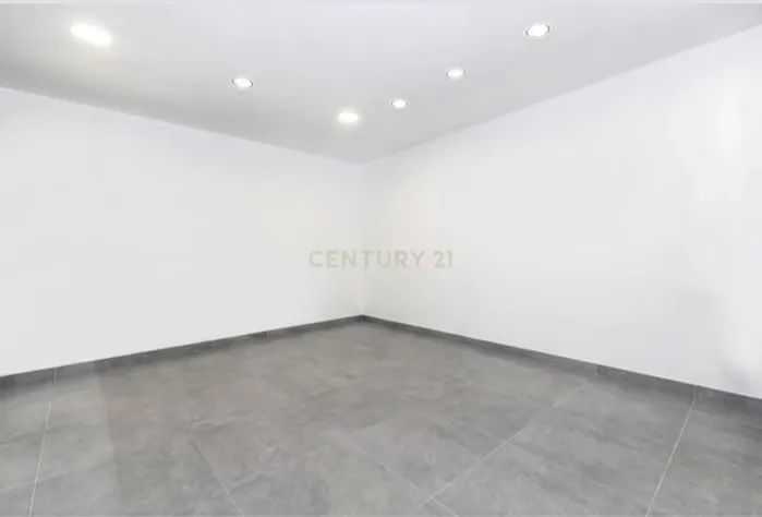 Loja em Campolide, Lisboa - 160m² - Image 25