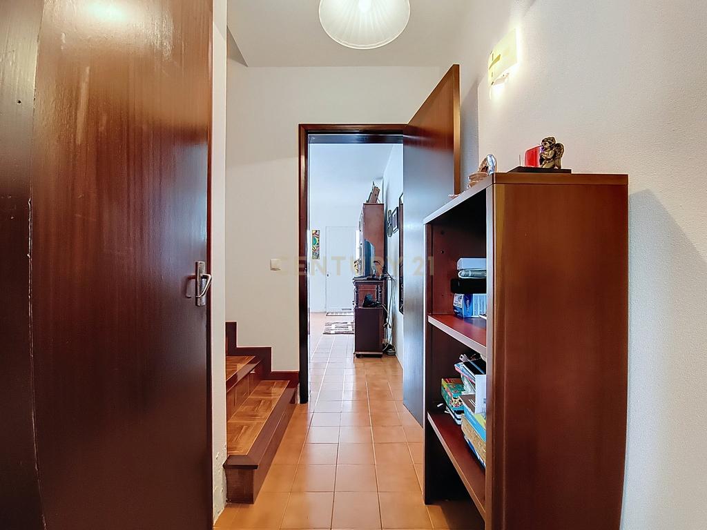 Casa T3 com Jardim e Terraço em Ponta Delgada, São Miguel - Image 13