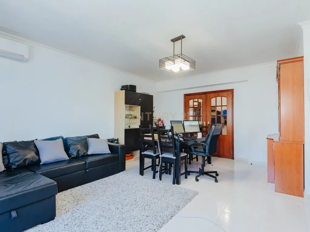 Apartamento T3 em Montijo, Setúbal - Excelente Localização - Image 6