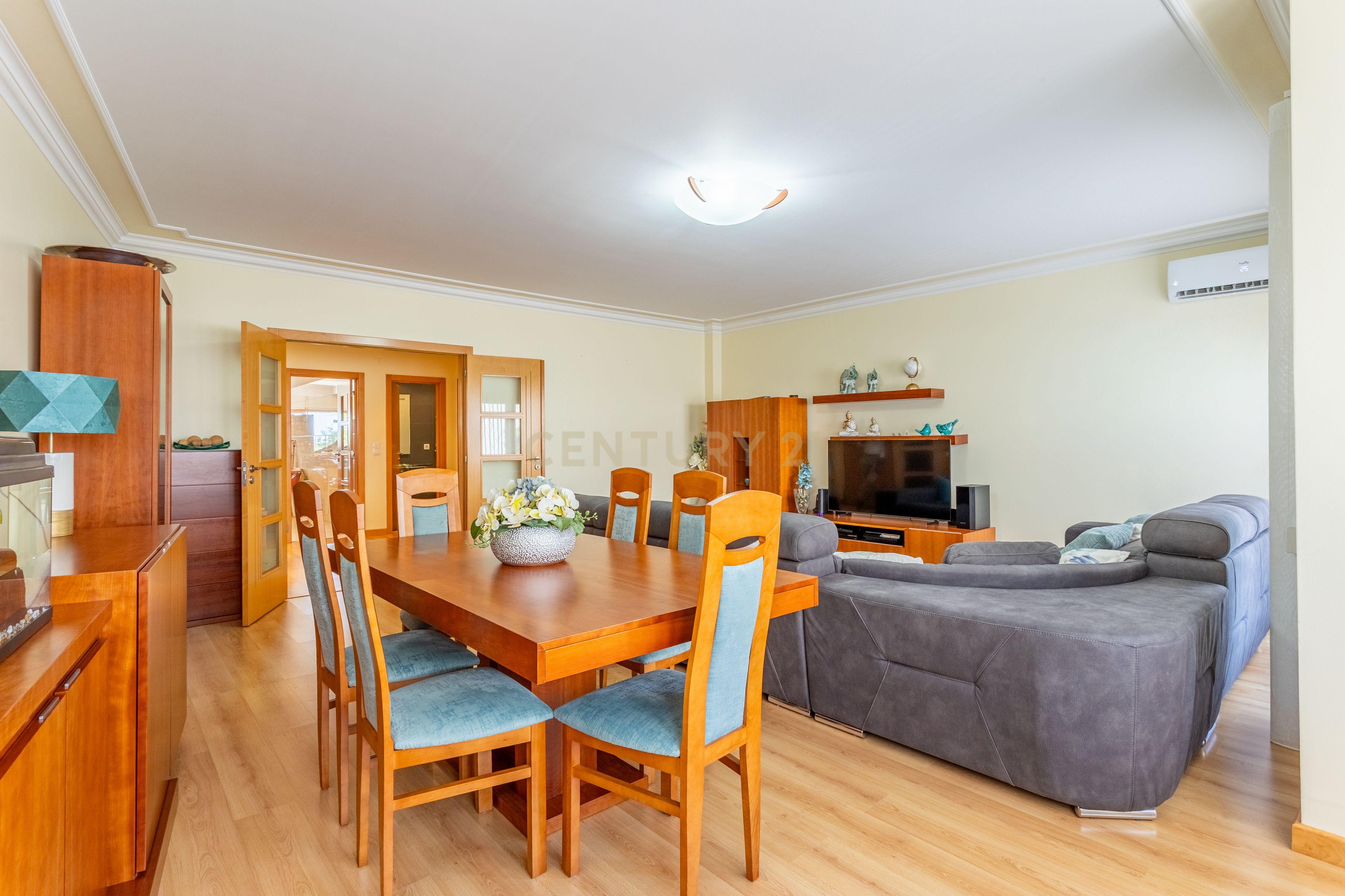 Apartamento T3 - Forte da Casa