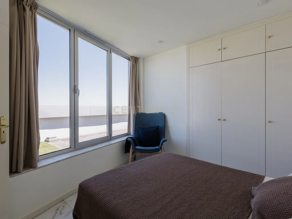 Penthouse com Vista Panorâmica sobre Lisboa e Monsanto | Campolide - Image 15