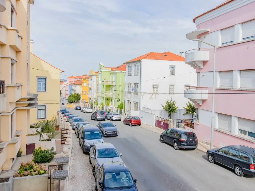 Apartamento T3 na Rua Doutor António José de Almeida 28, Coimbra, Portugal - Image 27