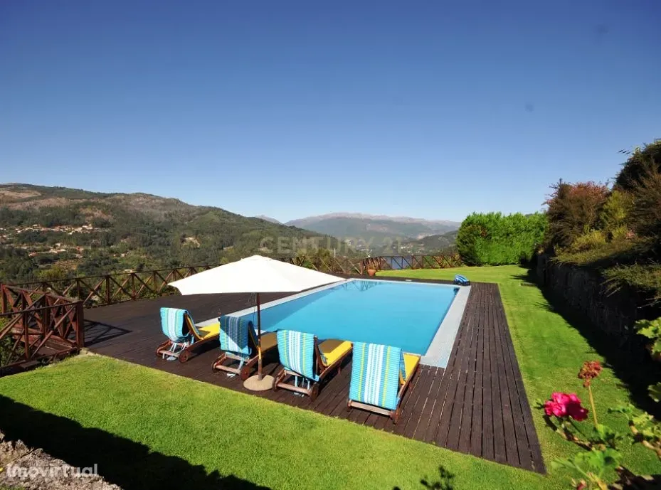 Moradia de Luxo na Caniçada, Gerês com vistas rio - Image 1