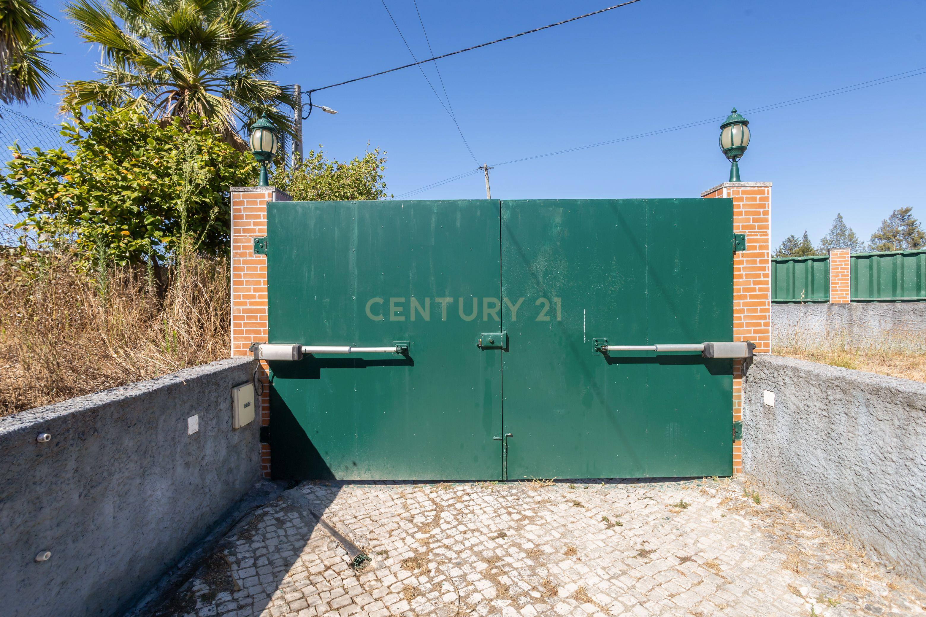 Fotografia 6 de Moradia Térrea T3 com Piscina, Garagem e Amplo Terreno em Aveiras de Cima - Azambuja -Lisboa - 0651-06246