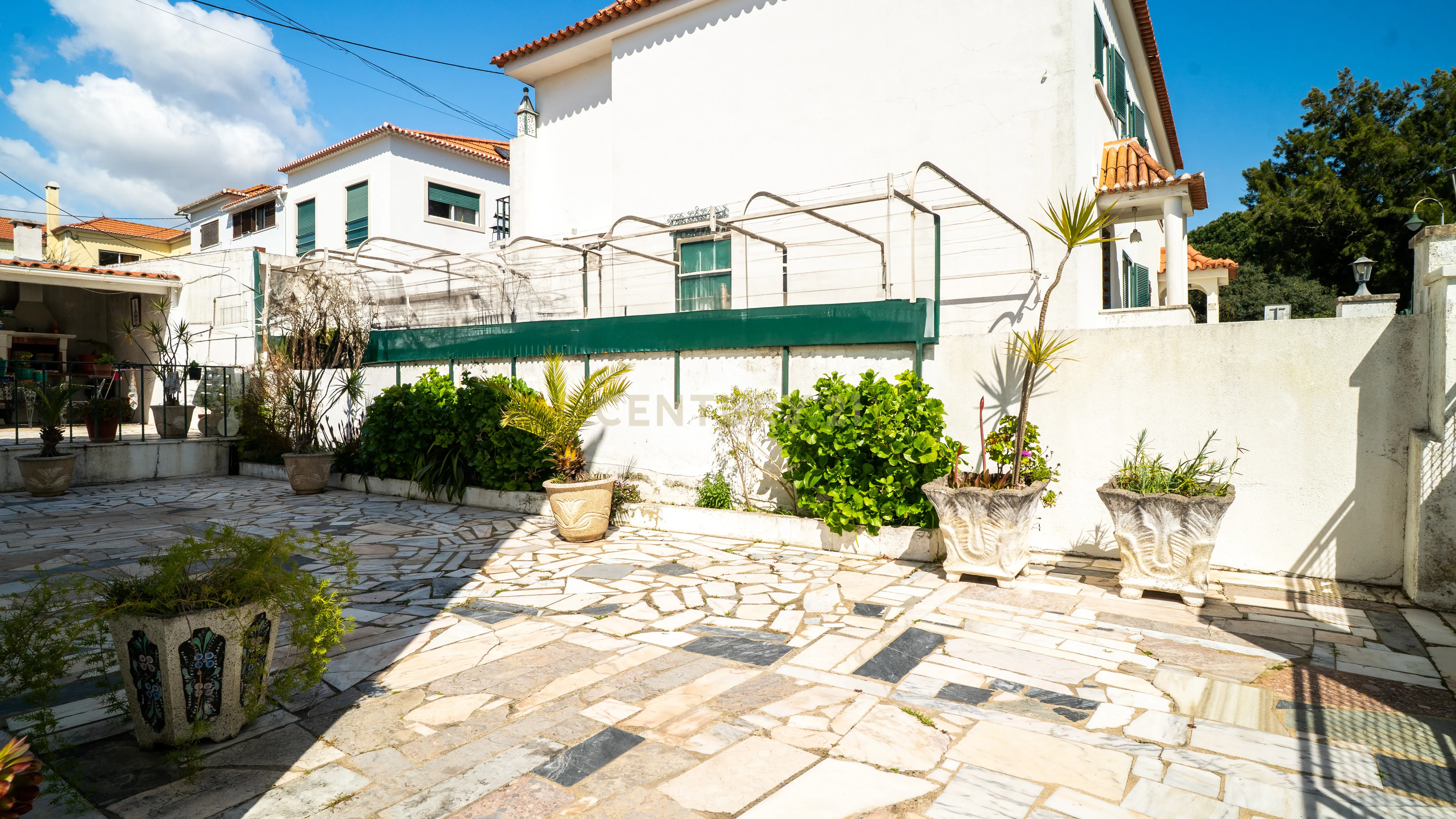 Moradia T3 – Caselas - Restelo - Image 55