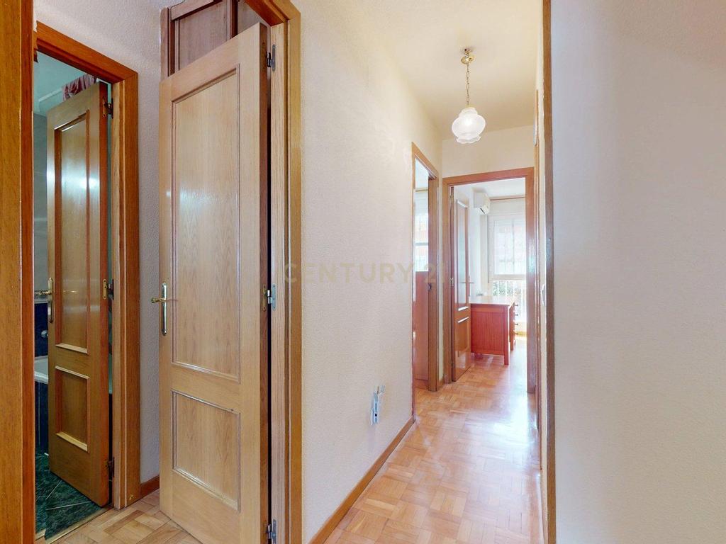 Casa Térrea em Alcalá de Henares, Madrid - 5 Quartos e 3 WC - Image 57