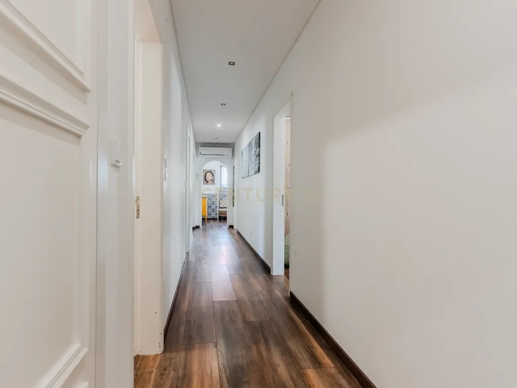 Moradia T3+1 com terreno de 800m2, em Torres Vedras - Image 11