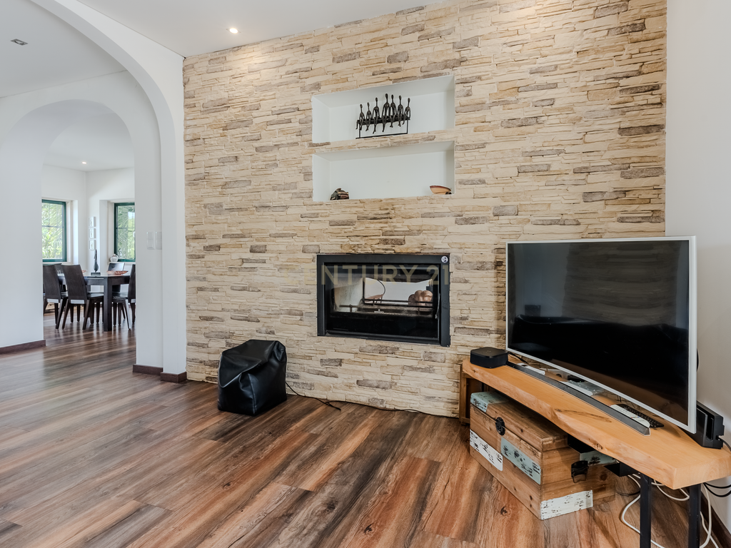 Moradia T3+1 com terreno de 800m2, em Torres Vedras - Image 24