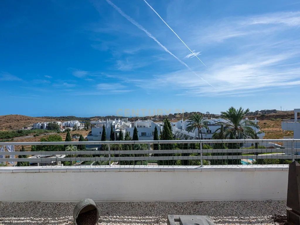 Exclusivo triplex de luxo com solário e jacuzzi em La Cala de Mijas - Image 21