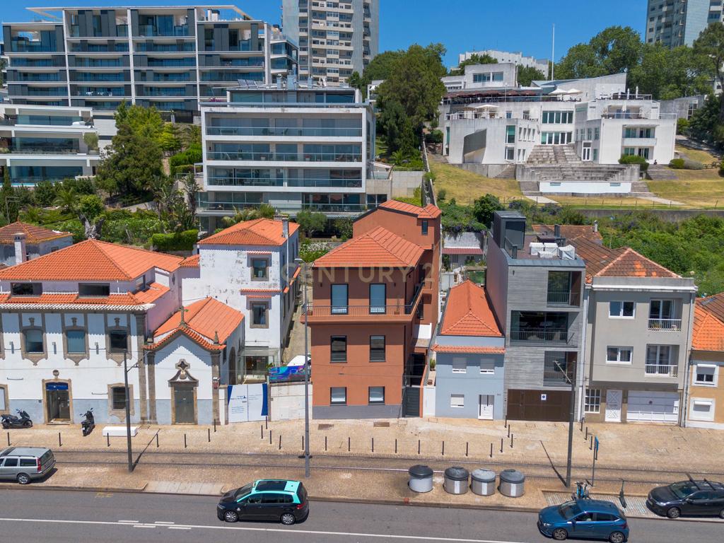 Apartamento Renovado T0, Foz do Douro - Image 1