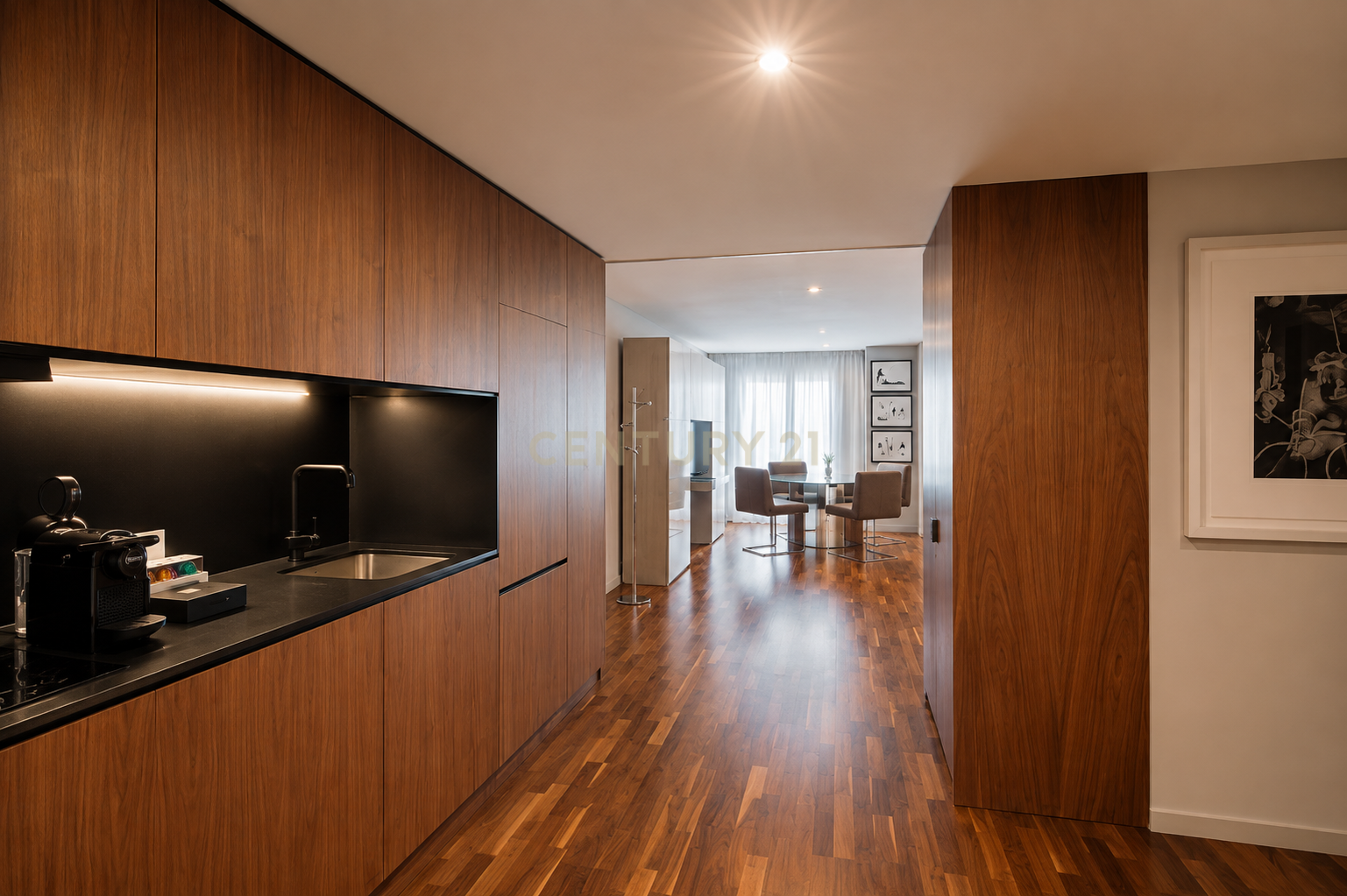 Fotografia 4 de Luxuosa Suite T1 no coração de Lisboa - Investimento
