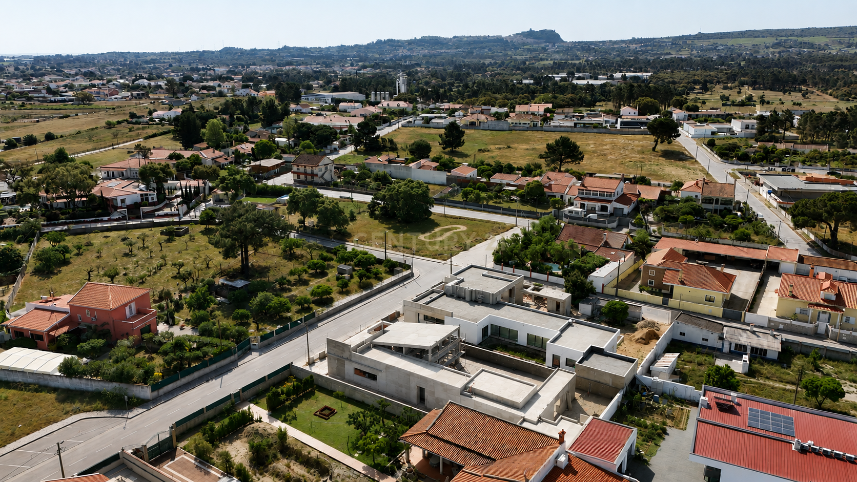 Fotografia 4 de MORADIA T4, EM CONSTRUÇÃO COM PISCINA, LOCALIZADA NA QUINTA DO ANJO