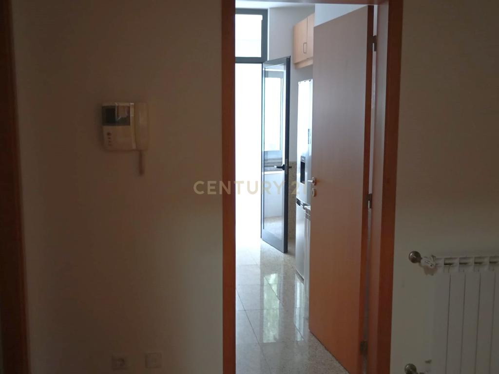 T2 no Empreendimento da Quinta da Seara - Image 14