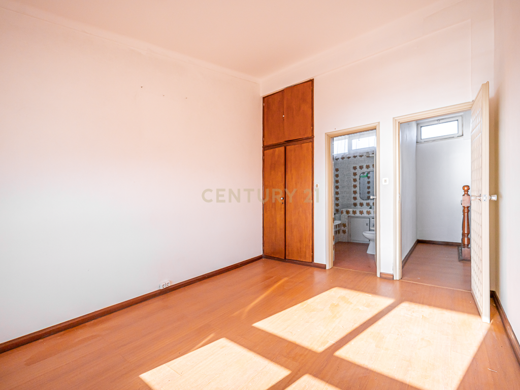 Moradia com Vista Panorâmica para o Mar – Ribamar / Ericeira - Image 27
