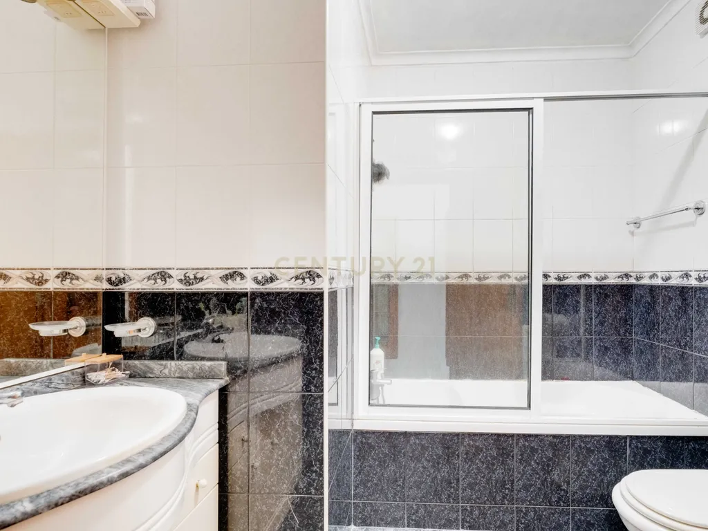 Apart: T1+1 Exclusivo para Venda em São Félix da Marinha - Image 15