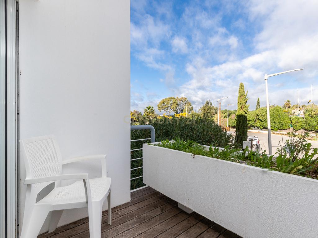 T2 , Golden Club Cabanas. - Image 11