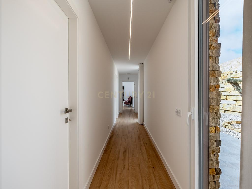 Villa Grata, uma moradia térrea de luxo e conforto únicos ! - Image 27