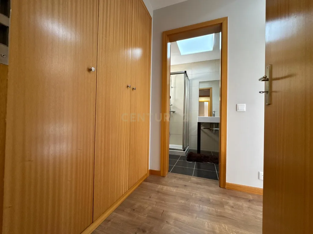 Apartamento T3 em Canedo - Image 14