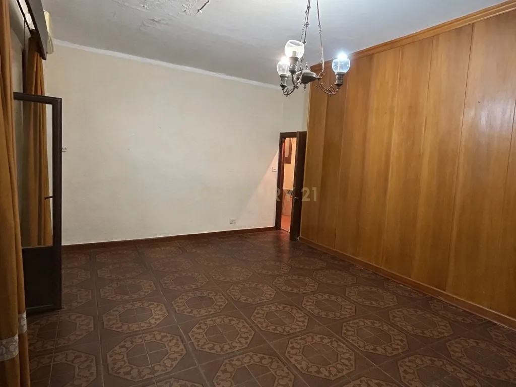 Edifício exclusivo com grande potencial numa das melhores zonas de Trujillo - Image 70