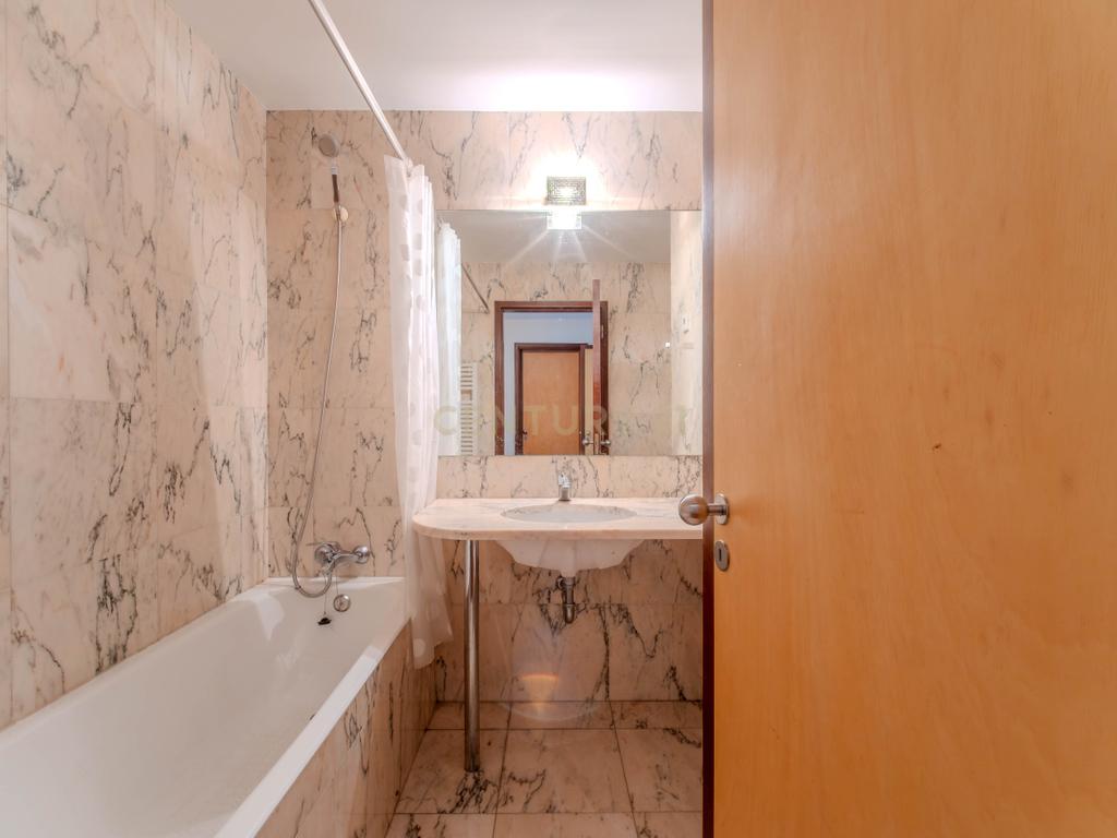 Apartamento T5 na zona do Aviz - Porto - Image 32
