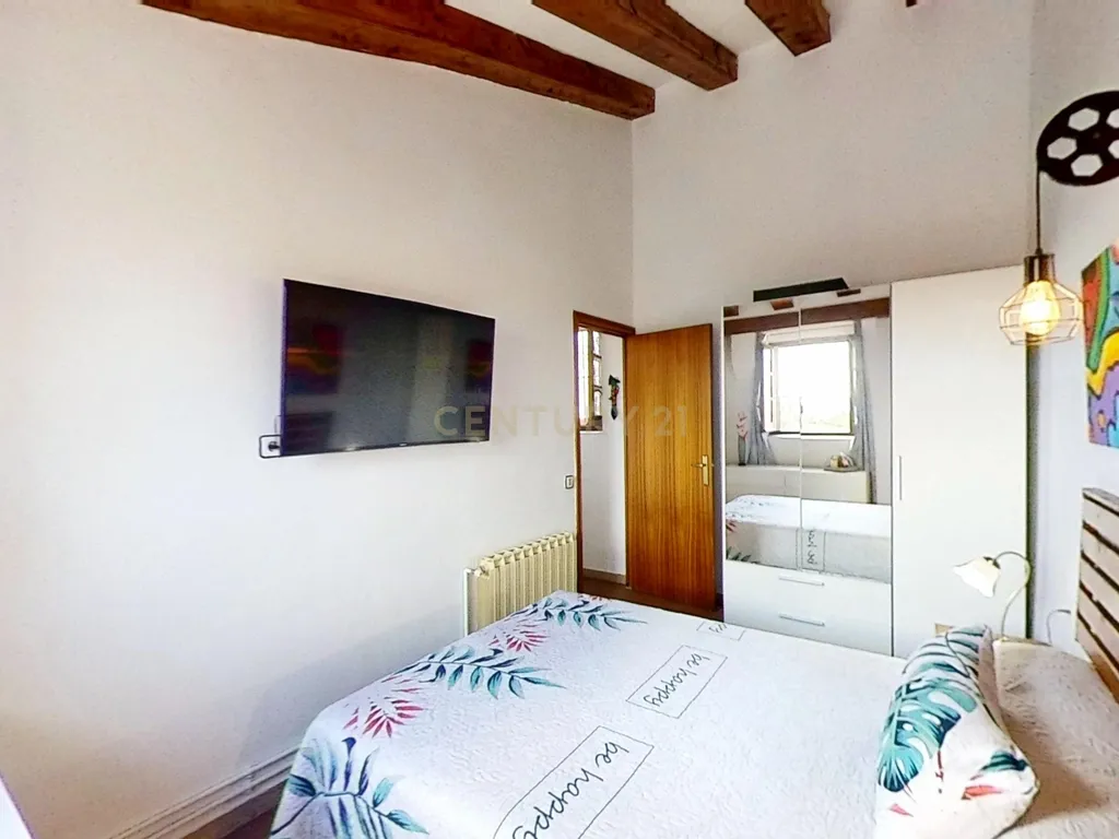 Luxuosa Moradia com Vista para a Praia em El Vendrell, Tarragona - Image 12