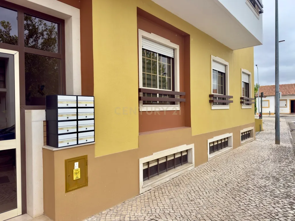 Apartamento T3 R/Chão em Nossa Senhora de Fátima, Entroncamento - Image 26