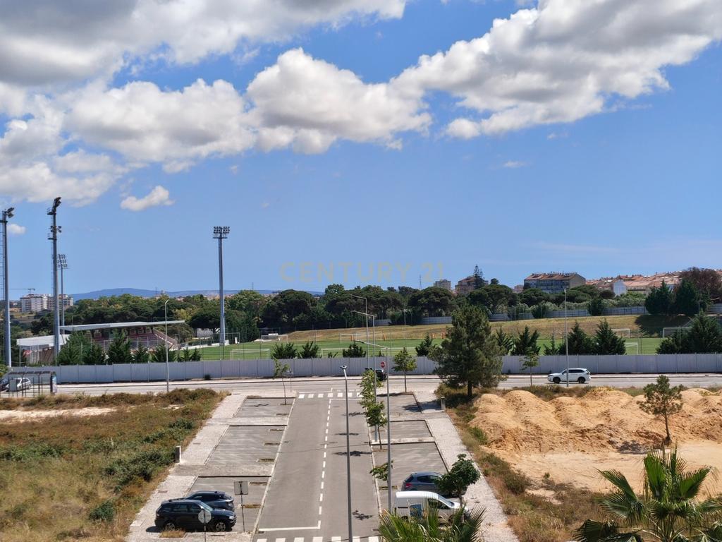 Fantástico T3, dois lugares de parqueamento e arrecadação - River Terraces, Seixal - Image 46